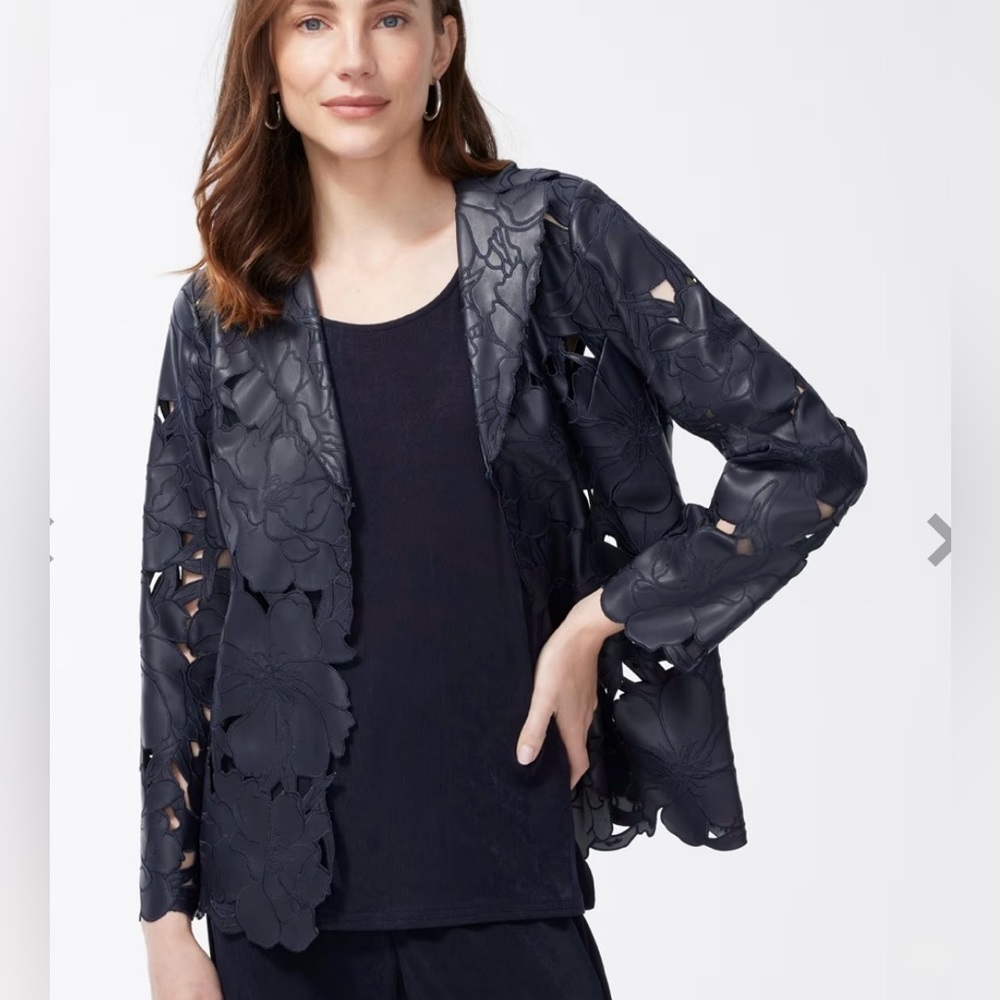 Chico’s Travelers faux leather Jacket Sz 2 Navy NWOT